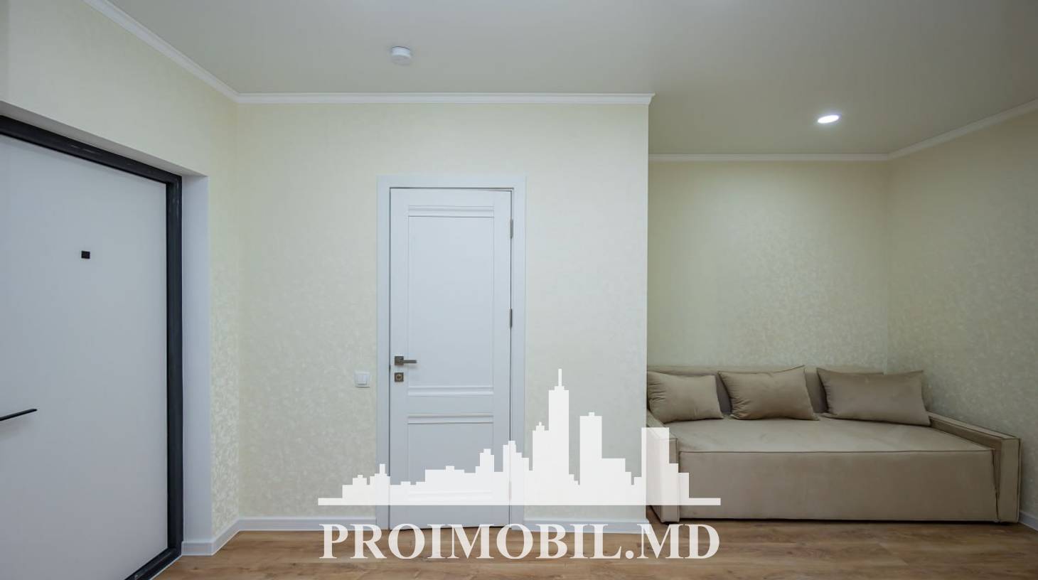 https://images.proimobil.md/T6f3J3kUhq3ZzL5OIckOorZXLsxVeWrMcD4oZ_edP0Y/watermark:0.75:so:0:30:0.39/resize:fill:1460:816:1/gravity:ce/bG9jYWw6Ly8vZXN0YXRlL2xyLzQ4ZDRjZDdjLTc2ZmQtNDVkNS1iYzgwLWVlOWNjYmMzNjUyYy5qcGVn