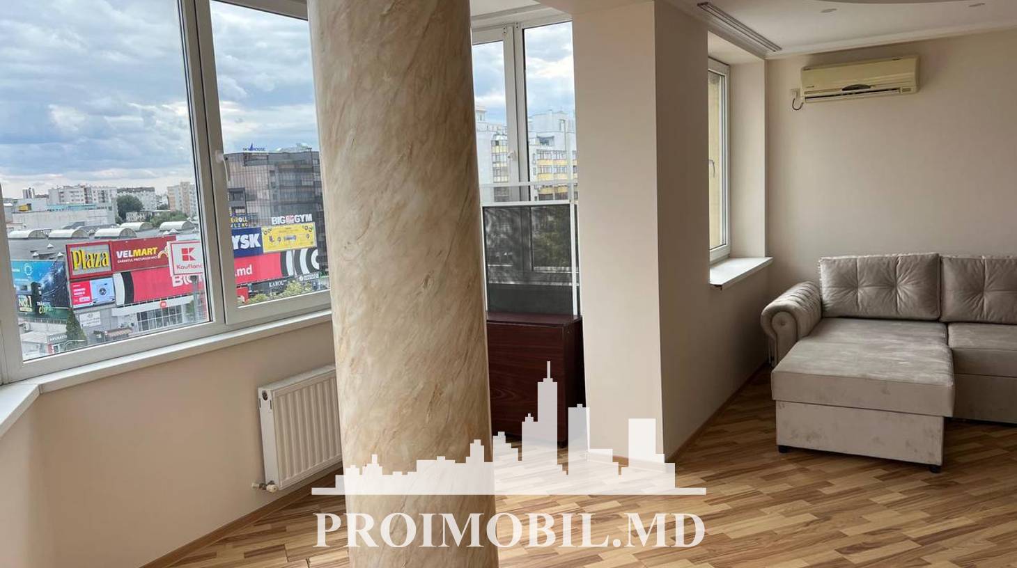 https://images.proimobil.md/T7lYDjaueYGT_erV6MhWKg_2ABQ60pLAf7G9dsR5XbQ/watermark:0.75:so:0:30:0.39/resize:fill:1460:816:1/gravity:ce/bG9jYWw6Ly8vZXN0YXRlL2xyL2FjYTU1MjYzLWM0MGEtNGM4Ny05OGUyLTYyZTYxMjdlOWViOC5qcGVn