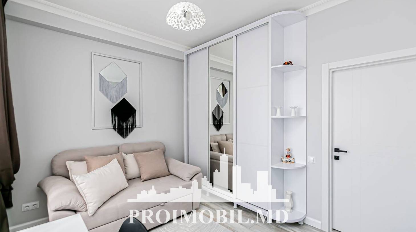 https://images.proimobil.md/TBuZj08zYLRf9GEzuUjNw8vA_KVEeTrMCj8VTxDj6Rw/watermark:0.75:so:0:30:0.39/resize:fill:1460:816:1/gravity:ce/bG9jYWw6Ly8vZXN0YXRlL2xyLzczZTE2MmJlLTE3N2ItNGUxYi1iYTNkLWMzOTExMmFlMmY3OC5qcGVn