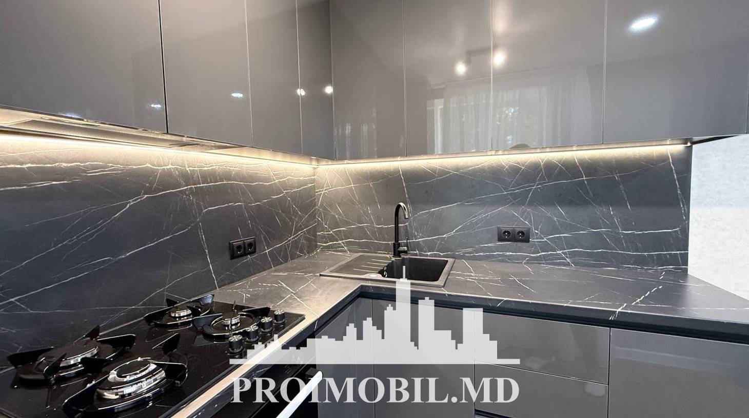 https://images.proimobil.md/TG3ErcZ4KwHlreA_naFM8kmK_ETB3mZ2U5bttAuuXSU/watermark:0.75:so:0:30:0.39/resize:fill:1460:816:1/gravity:ce/bG9jYWw6Ly8vZXN0YXRlL2xyL2I1NDZlOTVkLWNjOWUtNDQyOC04ODgyLWU3YzIyZTQxMGI2MC5qcGVn