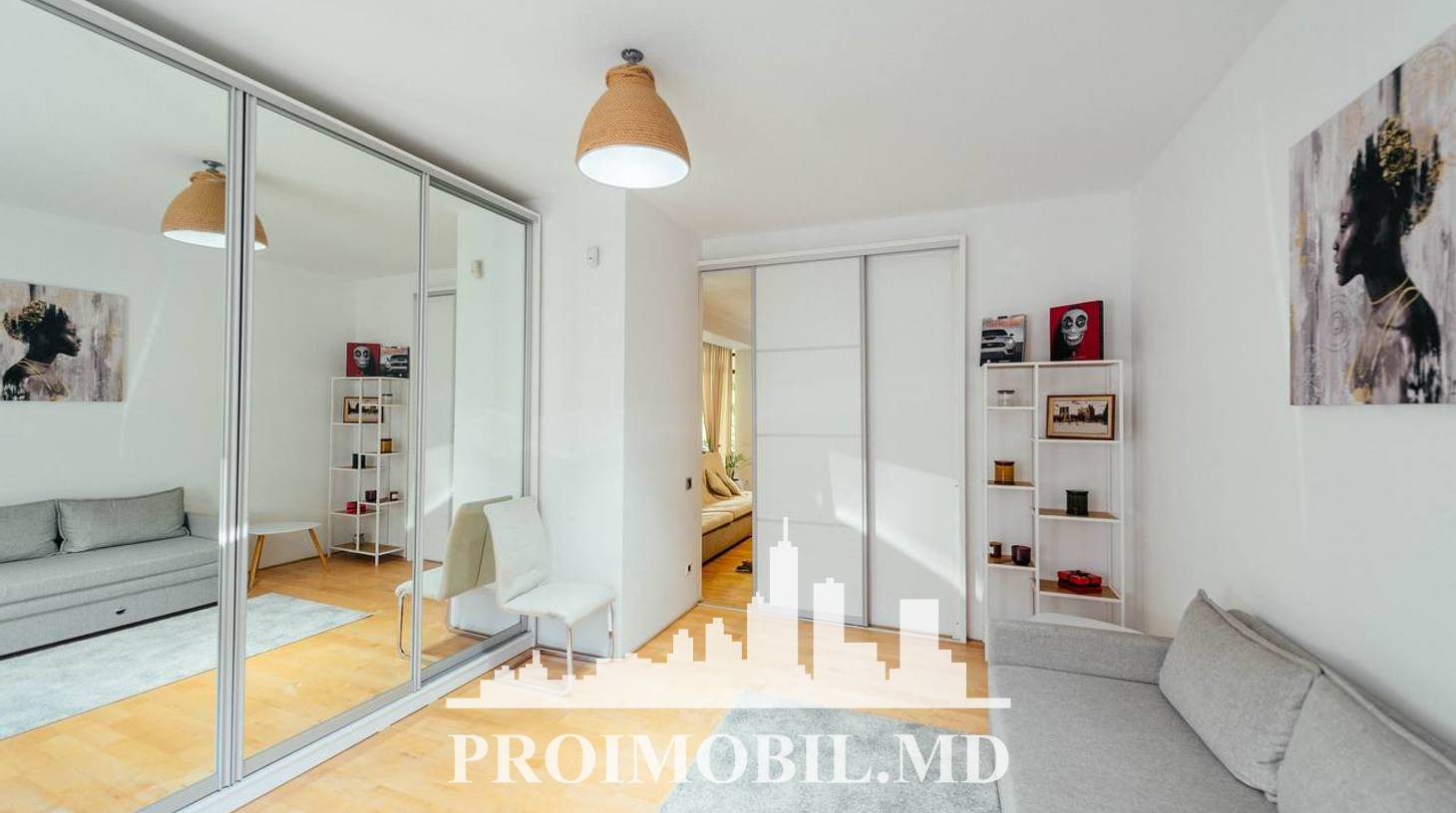 https://images.proimobil.md/TIj6K6bnKFtdVN6Nwjbd8przlcQS-O16gWTNnlgIN1Y/watermark:0.75:so:0:30:0.39/resize:fill:1460:816:1/gravity:ce/bG9jYWw6Ly8vZXN0YXRlL2xyLzQzMDg5NGY1LTgxNTktNGFlYi04MWIwLTI3NWVjNzNjZDQzNi5qcGVn