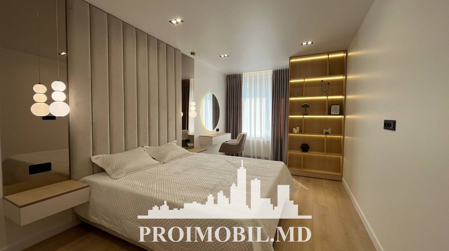 https://images.proimobil.md/TLiwRlQ3RaYafbCjfYt2kPSV2ccbwUxqpuY9bssQ2lg/watermark:0.75:so:0:30:0.39/resize:fill:1460:816:1/gravity:ce/bG9jYWw6Ly8vZXN0YXRlL2xyLzlmNjlmNzg3LTU1NTAtNGIzMC1iMTRkLTlhMDdkZmE0MWI5Zi5qcGVn