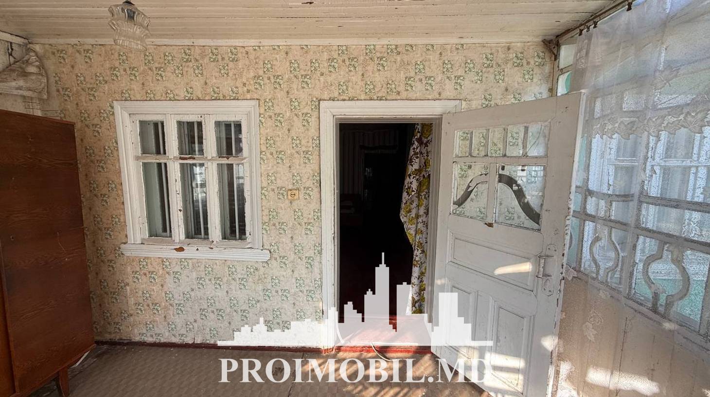 https://images.proimobil.md/TQ3XjYPkXP6HAk7-h7UZVgS29ZIE5E5p-pr1nNvZX3k/watermark:0.75:so:0:30:0.39/resize:fill:1460:816:1/gravity:ce/bG9jYWw6Ly8vZXN0YXRlL2xyLzA4MTkzN2QzLTZlMTEtNDdmYy1iMDViLTYzOGVkYzg1M2RjZC5qcGVn