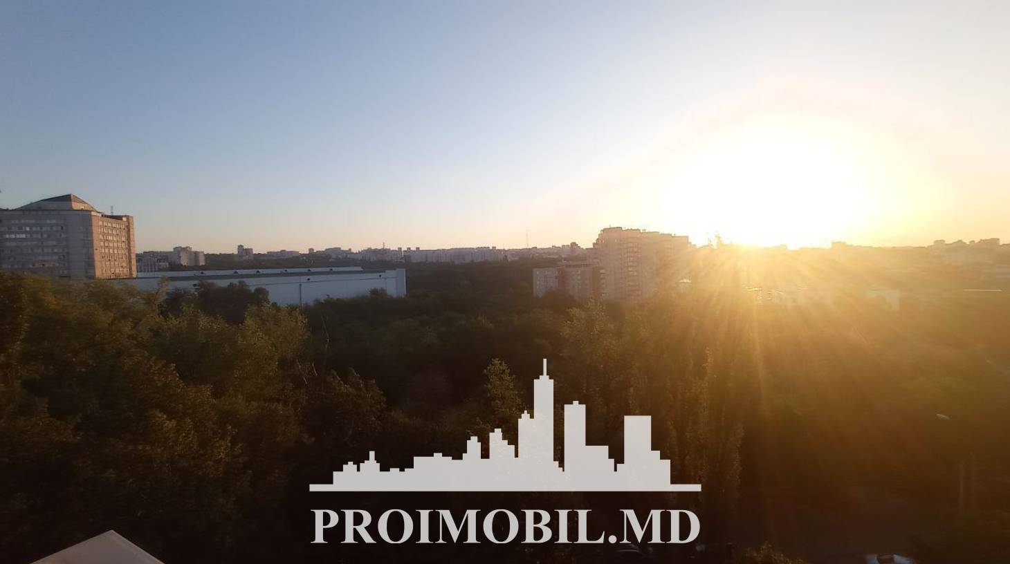 https://images.proimobil.md/TQ6fsI2A__b05tqKIzND51jDMRcFxGyjPYPT7s-wIuk/watermark:0.75:so:0:30:0.39/resize:fill:1460:816:1/gravity:ce/bG9jYWw6Ly8vZXN0YXRlL2xyLzBiY2RiYzgxLTc5YzctNGMzOS1iMDI0LWE2MDQ3NThjYmZmMC5qcGVn