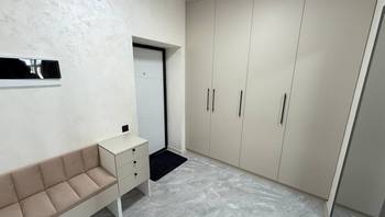 https://images.proimobil.md/TRYJkLhawx3UUhl-PBhSn2StSJ5qDY3h7DAOsZMJtTY/resize:fill:350:198:1/gravity:ce/bG9jYWw6Ly8vZXN0YXRlL2xyLzc0NjVlZmMxLWQ4MWYtNGEyNS05NzdlLTVmNWU2MzBhZTBkYy5qcGVn