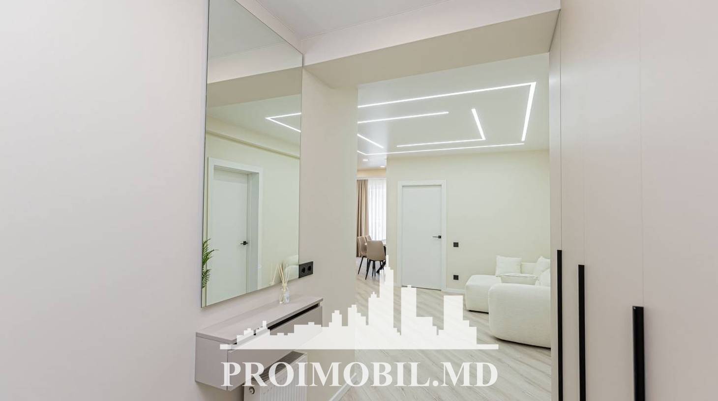 https://images.proimobil.md/TVz0hplAl6QwKjn_M_eNdGe3Ii6cMhM6E50Xjx4e8-M/watermark:0.75:so:0:30:0.39/resize:fill:1460:816:1/gravity:ce/bG9jYWw6Ly8vZXN0YXRlL2xyL2JlODcwNzZlLWJmYmYtNDEwMC1iNWY5LTk1OTE4ZjgwM2RjZi5qcGVn