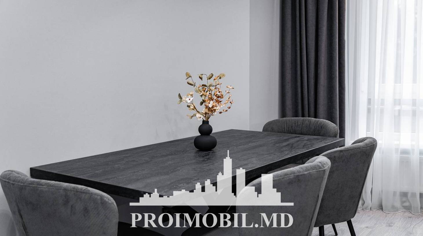 https://images.proimobil.md/TbLhJW1lYemymZI7Z7ZIFwiJwIWi5K8N5vd4XWVdYao/watermark:0.75:so:0:30:0.39/resize:fill:1460:816:1/gravity:ce/bG9jYWw6Ly8vZXN0YXRlL2xyL2FjNTQ4NzRkLTA0NTktNDhhMy05MGFhLWU4NDFhN2NkM2ExYy5qcGVn
