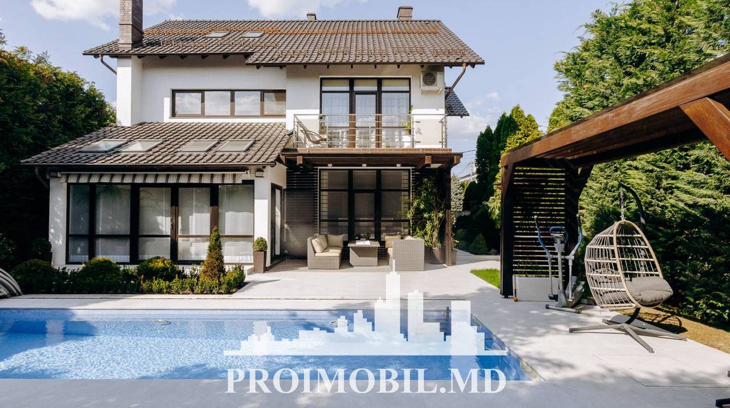 https://images.proimobil.md/TfEsgcyH8C2qNQllKXfPxN9QqeDkp-FlWioIkJuLajM/watermark:0.75:so:0:30:0.39/resize:fill:1460:816:1/gravity:ce/bG9jYWw6Ly8vZXN0YXRlL2xyL2M2MmExMWUzLWUxY2YtNGUzNC1iM2YwLTQ0NTYyNTJlNjc2ZC5qcGVn