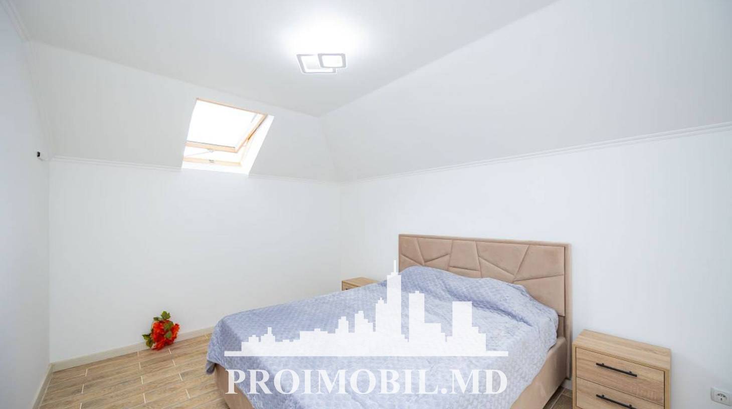 https://images.proimobil.md/Tgs9ul_l6IB0HVD--wenXjBhMzifzQmcHyq-8l5GXG4/watermark:0.75:so:0:30:0.39/resize:fill:1460:816:1/gravity:ce/bG9jYWw6Ly8vZXN0YXRlL2xyL2VjNDhlNjU0LWU0NDUtNDdhNC1hNzNmLWE3MTVhOGRhYzNhYi5qcGVn