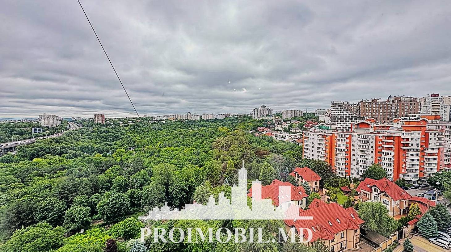 https://images.proimobil.md/ThbvGTCMCpcaC5lJQuUU9tbaWufeIlYiUvTyurmkon8/watermark:0.75:so:0:30:0.39/resize:fill:1460:816:1/gravity:ce/bG9jYWw6Ly8vZXN0YXRlL2xyLzJmYjMyMjc3LTc5ZTgtNGRhNC04YWNlLTkzNjg1MDZiNzI1YS5qcGVn