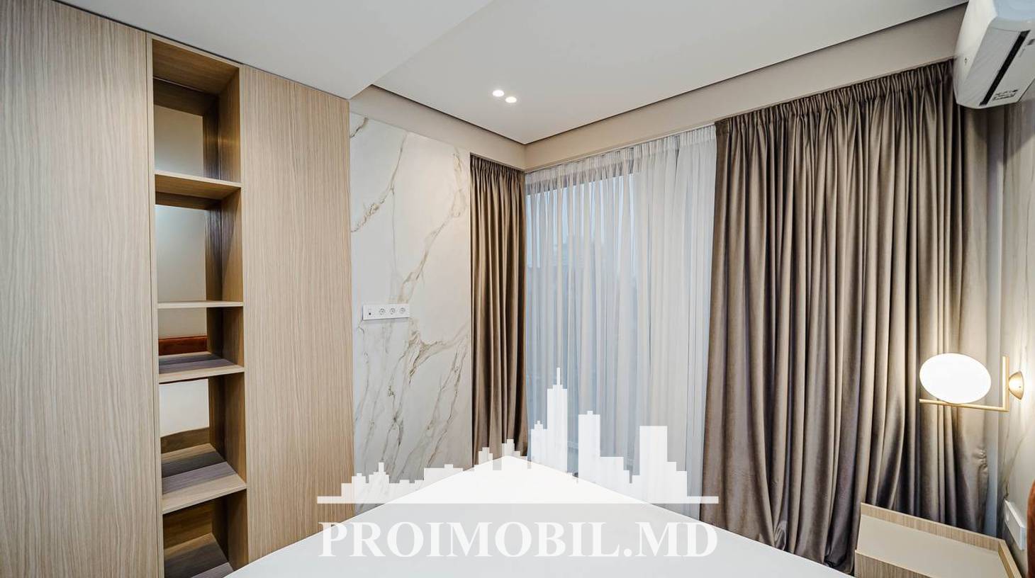 https://images.proimobil.md/TkCLCfDtc64N058jRwqL3tI2N8KRhe6jGG9hRd_qRbQ/watermark:0.75:so:0:30:0.39/resize:fill:1460:816:1/gravity:ce/bG9jYWw6Ly8vZXN0YXRlL2xyLzAwMDc5Y2UxLTJhMzMtNDU2MC1hM2E0LWUxNGRiYzc2MzVkOS5qcGVn