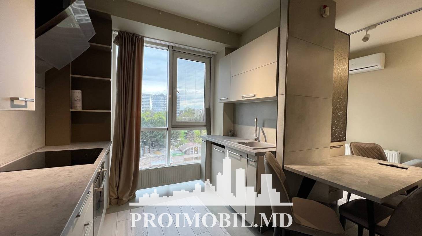 https://images.proimobil.md/TnJpuVagnHs5LQ8QXSPu-RcI28afNCtXAz6g6ezNUcU/watermark:0.75:so:0:30:0.39/resize:fill:1460:816:1/gravity:ce/bG9jYWw6Ly8vZXN0YXRlL2xyL2U0MzlkMWViLWE5NzQtNDA0YS04Mjk1LWQzNTY4NTM2YjFkZS5qcGVn