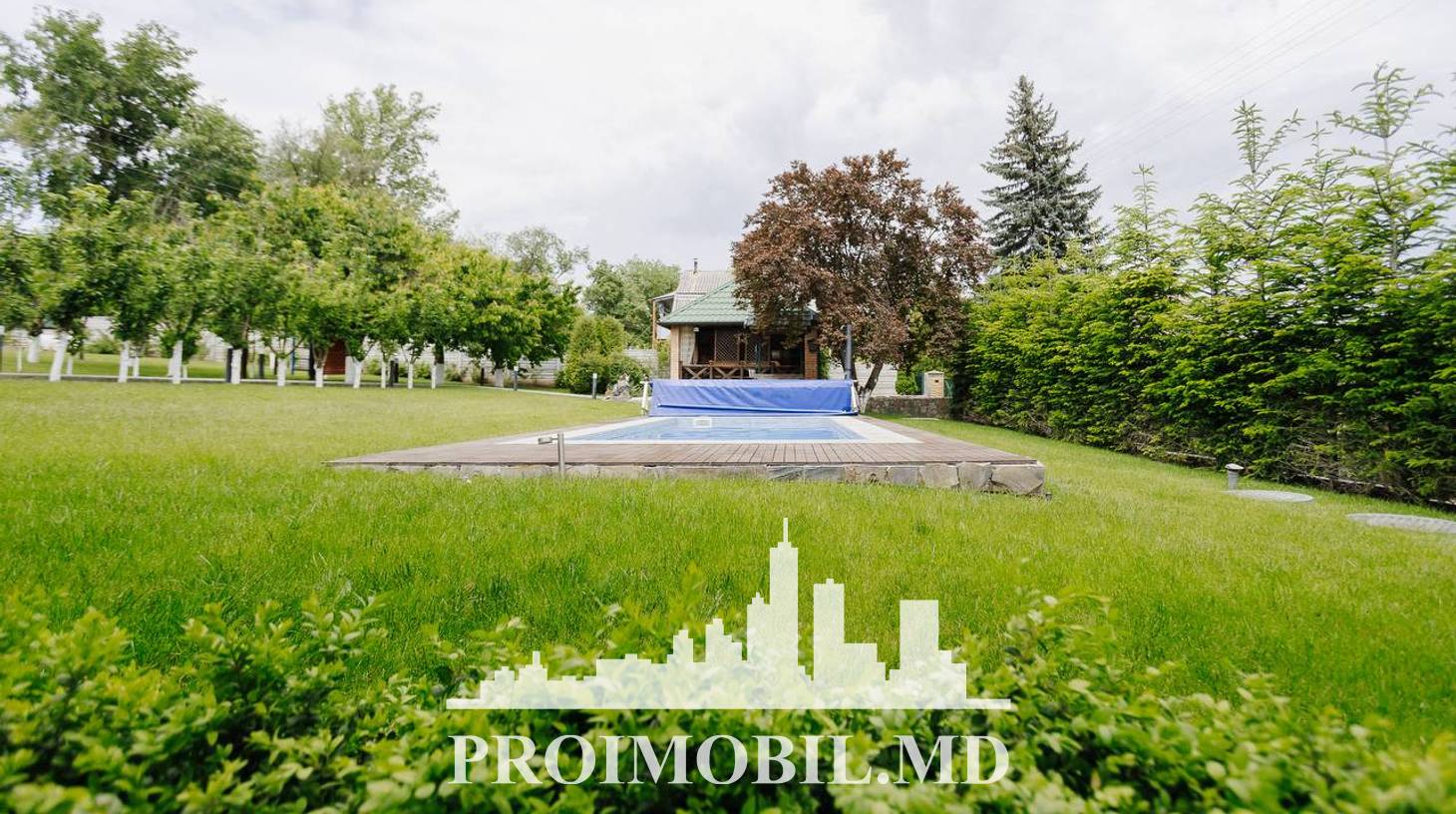 https://images.proimobil.md/TqoEGMKQx5CEIP4TmJS_33R1mJpN74G_8aoliz9nBjs/watermark:0.75:so:0:30:0.39/resize:fill:1460:816:1/gravity:ce/bG9jYWw6Ly8vZXN0YXRlL2xyL2I4Mzg3NjI5LWMxM2EtNDZiOC1hYWQ0LWM4MjRmNmI0MThmNy5qcGVn