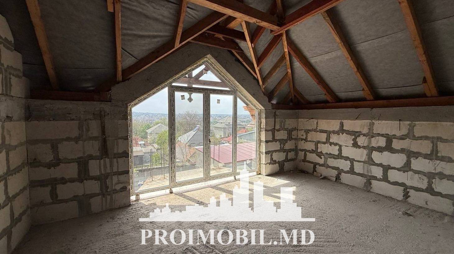 https://images.proimobil.md/TwPUR4qINgJtByGN3onyeG2P6gvJAMK0orc01dZTKd8/watermark:0.75:so:0:30:0.39/resize:fill:1460:816:1/gravity:ce/bG9jYWw6Ly8vZXN0YXRlL2xyL2VjZTViZGZkLTkwMTYtNGYyMC04ZWVkLThjYjU4MzU2MmU0Ni5qcGVn