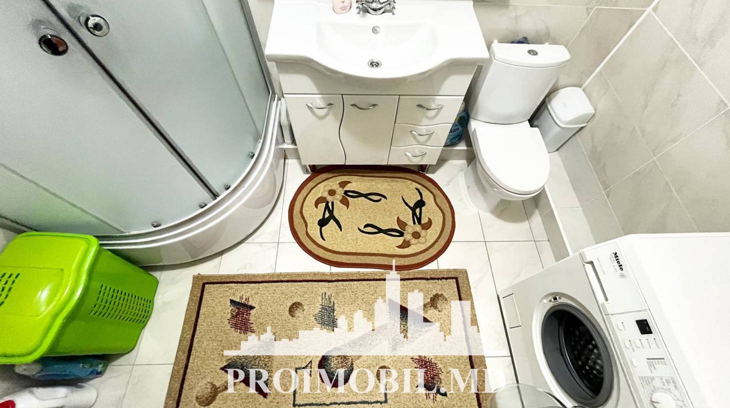 https://images.proimobil.md/TwZbYOaFeq7BA1f3bUH4h9x5gWjaYScnhtGWcMOr32c/watermark:0.75:so:0:30:0.39/resize:fill:1460:816:1/gravity:ce/bG9jYWw6Ly8vZXN0YXRlL2xyL2EzZDNlYjY4LTM1ZWYtNDRhNC1hODAxLTdkNDNiOGNkMTM3Yy5qcGVn