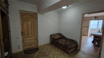 https://images.proimobil.md/Tx8n3ukvh96BEcEumGXtt7g0ArDsUqA9Vxo5N1cMxYA/resize:fill:350:198:1/gravity:ce/bG9jYWw6Ly8vZXN0YXRlL2xyLzc1ZjkyZjcwLWQ4MmMtNDdjMi1iNWUwLTUxNTA2MzMzMGI1ZS5qcGVn