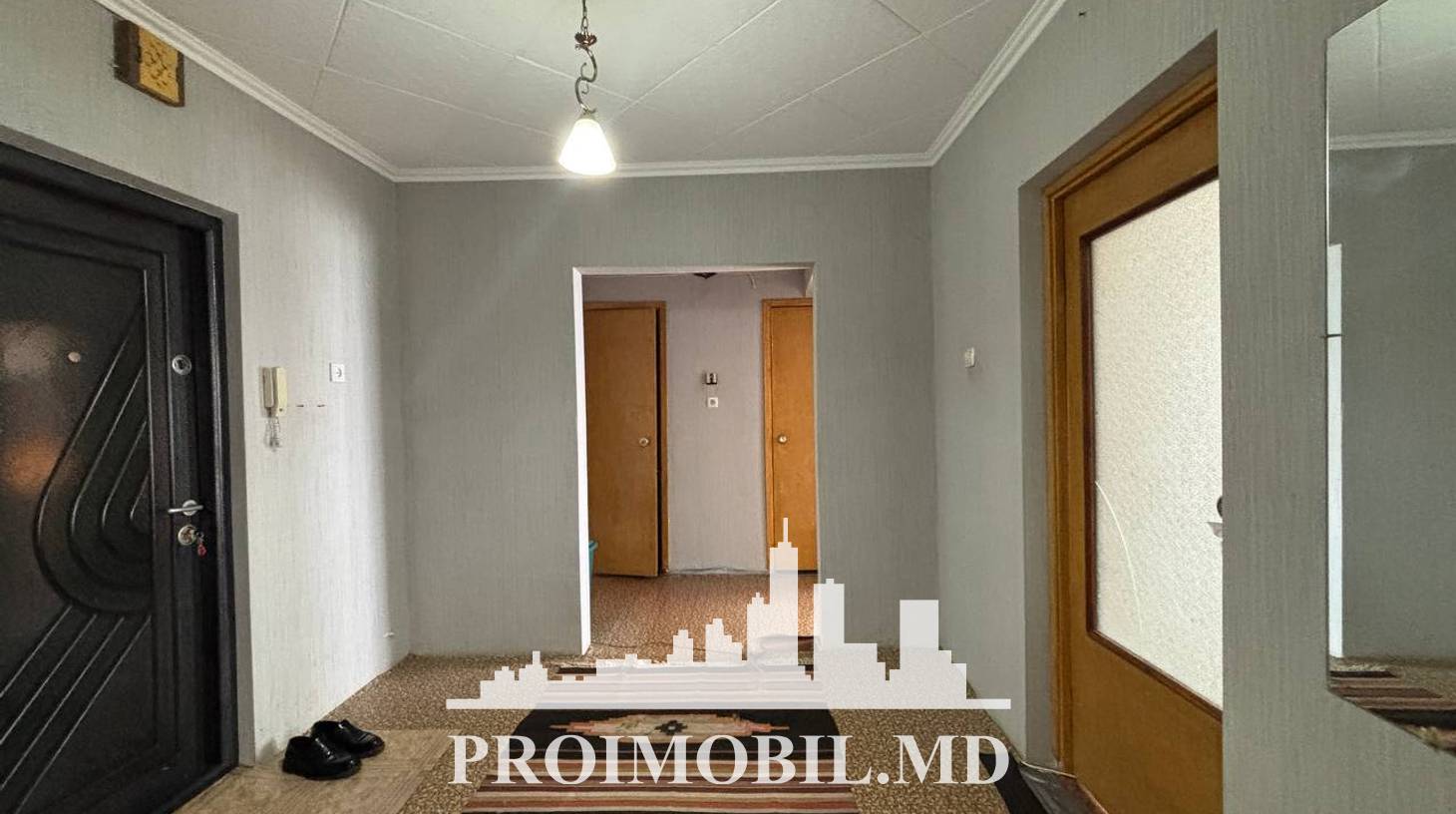 https://images.proimobil.md/U12rtbQW3hD3WgvlQLoQcBBJMF3dBdYPqnAAhNQnbWI/watermark:0.75:so:0:30:0.39/resize:fill:1460:816:1/gravity:ce/bG9jYWw6Ly8vZXN0YXRlL2xyL2RiNTE1Mzk4LTlkY2UtNGVjZi1hM2ZmLTYwZGE2NTdmNTRjOS5qcGVn