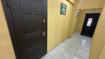 https://images.proimobil.md/U4CBe6OR4usabxBEF5U4TstNEbh012y0GYDa7zF8mFY/resize:fill:350:198:1/gravity:ce/bG9jYWw6Ly8vZXN0YXRlL2xyLzM0ZmFmNmExLTE5YzItNDBiMy05ODk1LTc1NjdjZmNkMWVhNS5qcGVn