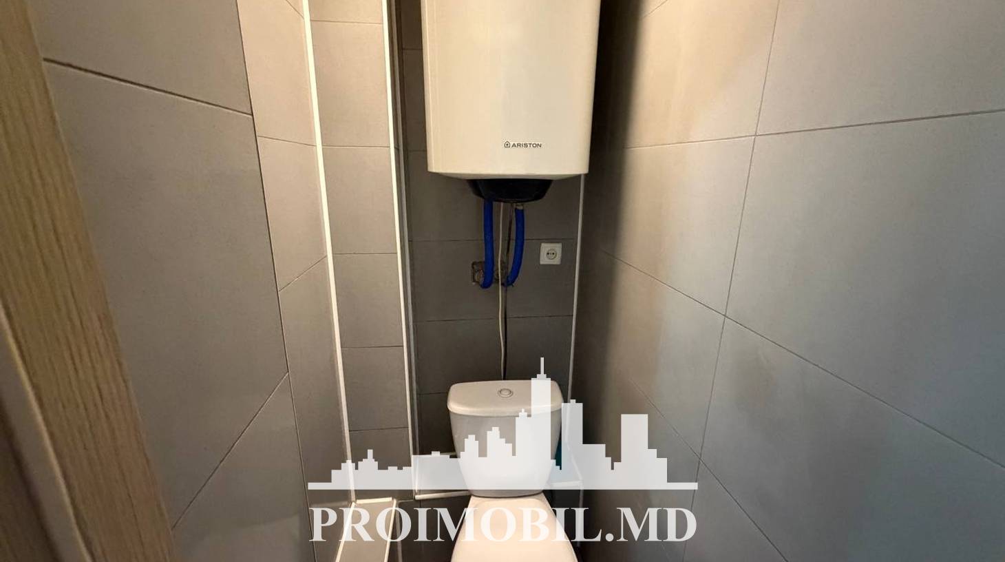 https://images.proimobil.md/U4dGrPFO4XRXKrVfN6wwj4sRKbsxQGI1MRmm7OEUdkU/watermark:0.75:so:0:30:0.39/resize:fill:1460:816:1/gravity:ce/bG9jYWw6Ly8vZXN0YXRlL2xyLzFjYjI3MGYyLTJjODEtNDI0NC1iNDNkLTU0ZWNjNWJjZTgxMC5qcGVn