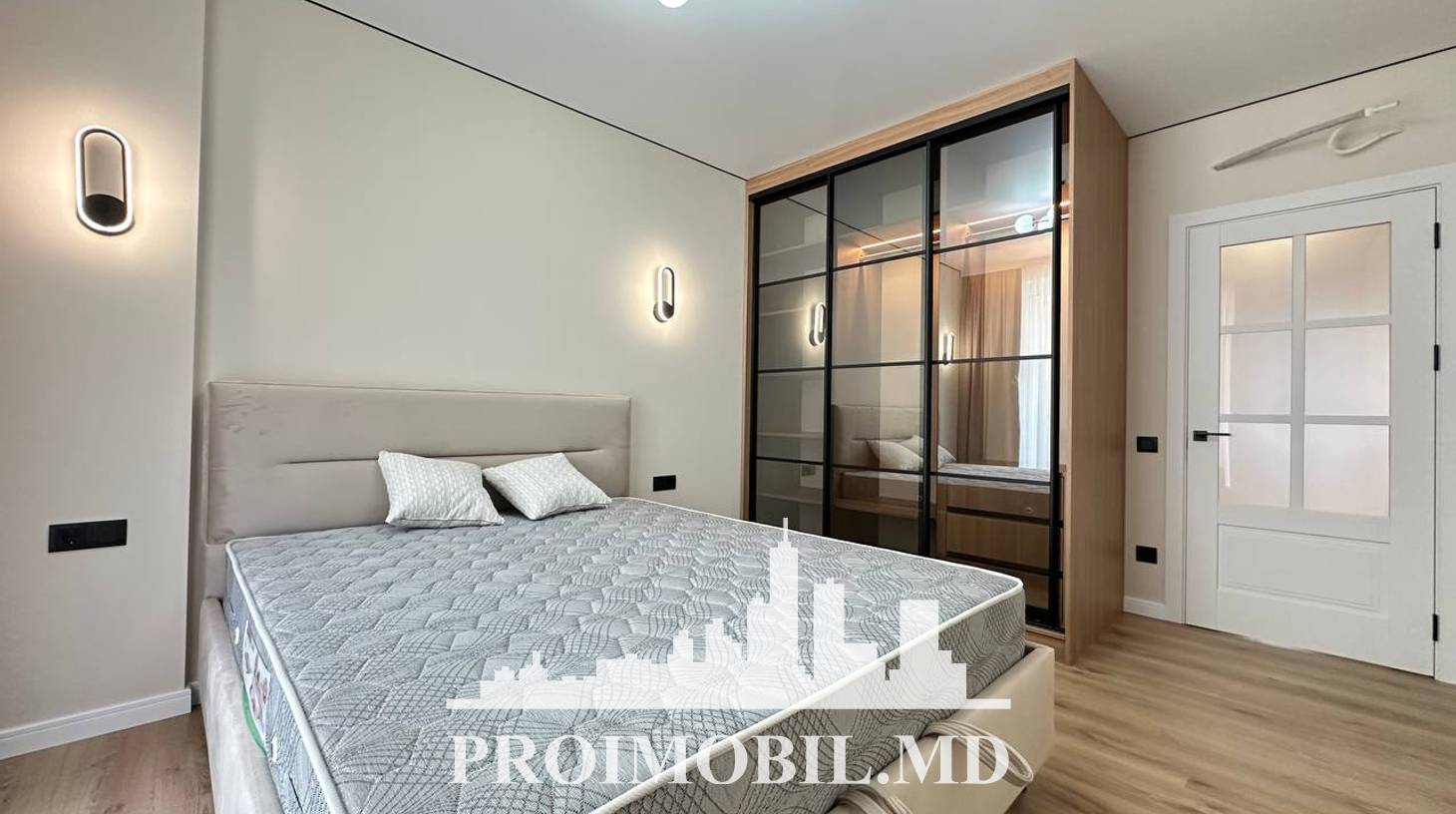 https://images.proimobil.md/U5udySP38uMPq6A1IDYmZ-UiQZ7uekvnR2cWqRLMDHQ/watermark:0.75:so:0:30:0.39/resize:fill:1460:816:1/gravity:ce/bG9jYWw6Ly8vZXN0YXRlL2xyLzgwNjkwZDRlLTQ4ZGMtNGVlNi04YWQ4LTZjYWQ4NTYwODFlMi5qcGVn