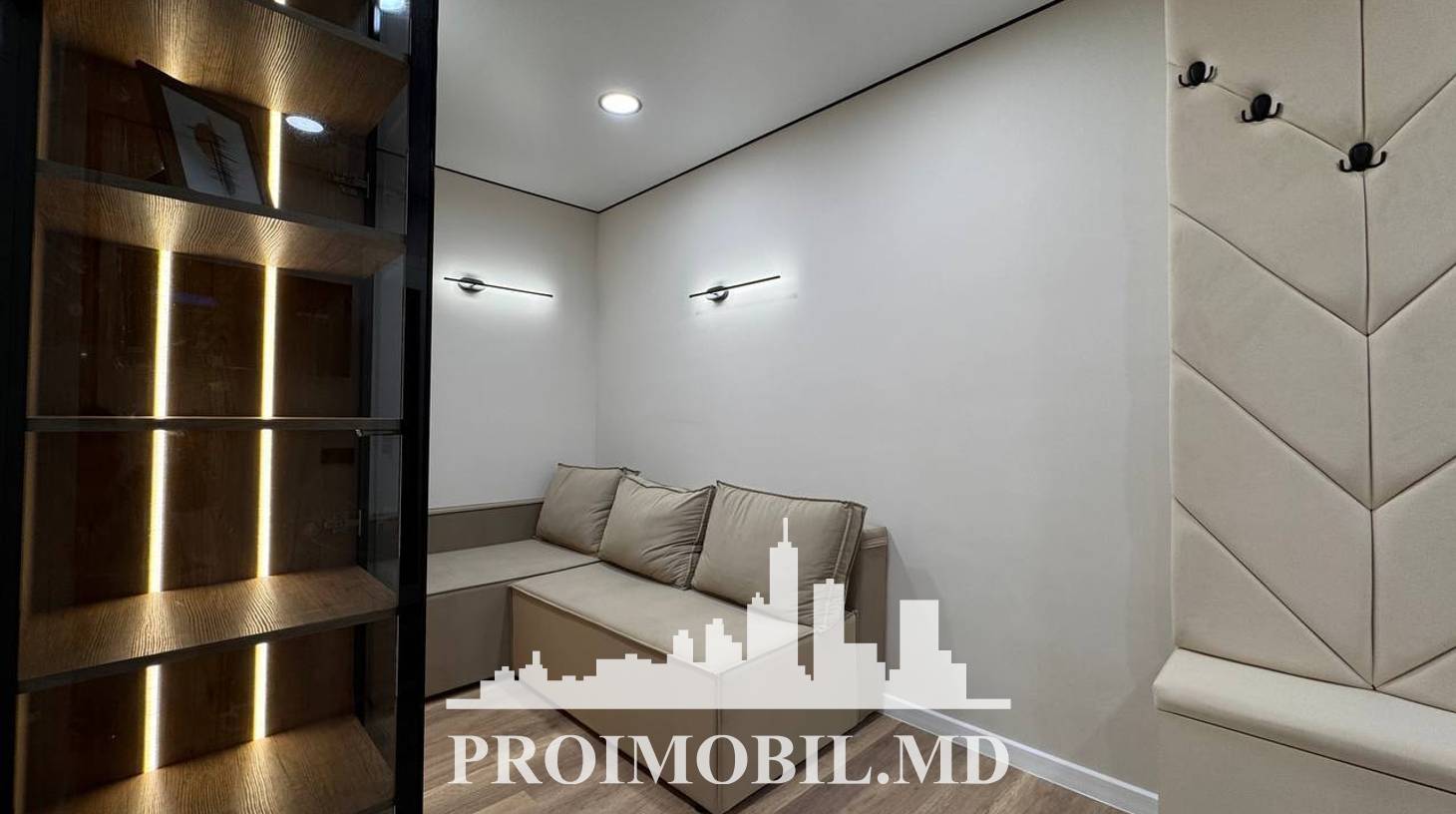 https://images.proimobil.md/U6fUuKX6CgKTK_5F9yQ0Rbpf1C1OsvzFq47ZTVfaYvA/watermark:0.75:so:0:30:0.39/resize:fill:1460:816:1/gravity:ce/bG9jYWw6Ly8vZXN0YXRlL2xyLzUzYWE1YjQ3LTE1OTUtNDIyZC1hNWE2LTc3Y2Y0MWU0YTkyOC5qcGVn