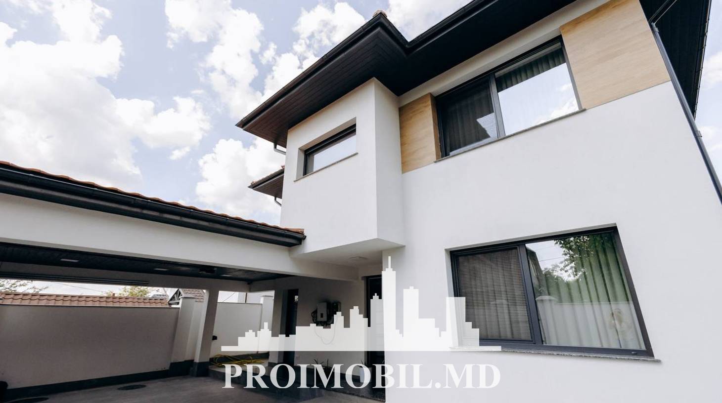 https://images.proimobil.md/U8CwBSrj7-T7fr9986y1h5ryzjw87dotWdQ3NXKEQ9Y/watermark:0.75:so:0:30:0.39/resize:fill:1460:816:1/gravity:ce/bG9jYWw6Ly8vZXN0YXRlL2xyLzhiNjVlMWRkLTRkYjEtNDczMC1iNWY2LWYwN2FiMDIxZTM5OC5qcGVn