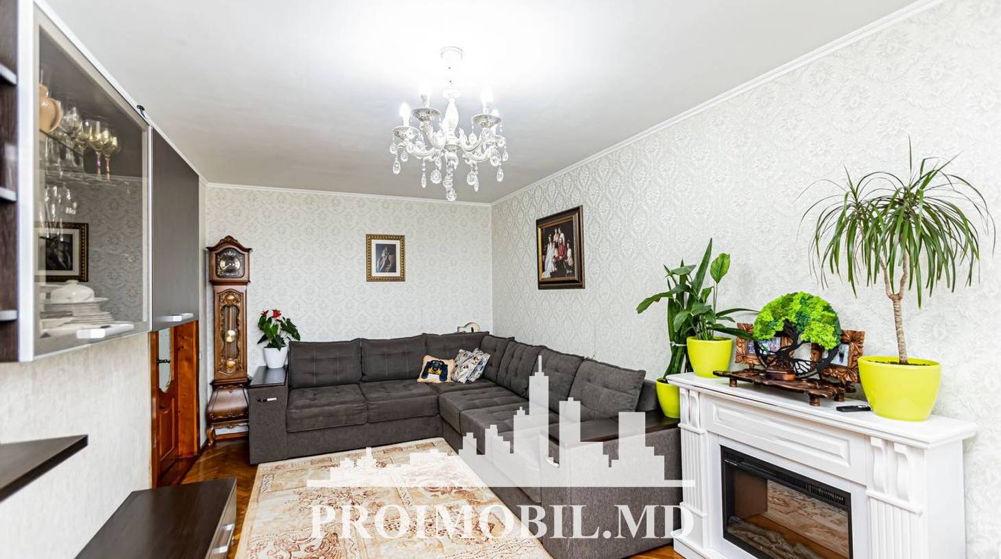 https://images.proimobil.md/UG5BbyEVvCVUd9r97pSB_-Ba_YZIReiTf1uX7LhWyCY/watermark:0.75:so:0:30:0.39/resize:fill:1460:816:1/gravity:ce/bG9jYWw6Ly8vZXN0YXRlL2xyL2QwMzQ0YmU5LWQ4ODYtNDYwNS05Yjc0LTlhNzUyZWRhMzU3NS5qcGVn