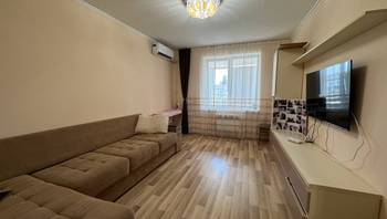 https://images.proimobil.md/UGKeuFKDSgIVGudZiymBmnHbT4apu_zyROSNAfhGrJY/resize:fill:350:198:1/gravity:ce/bG9jYWw6Ly8vZXN0YXRlL2xyL2EzMDA1YjVjLTczMmMtNDk1Ni1hM2ExLTUzODhmMDA0OTJlMS5qcGVn