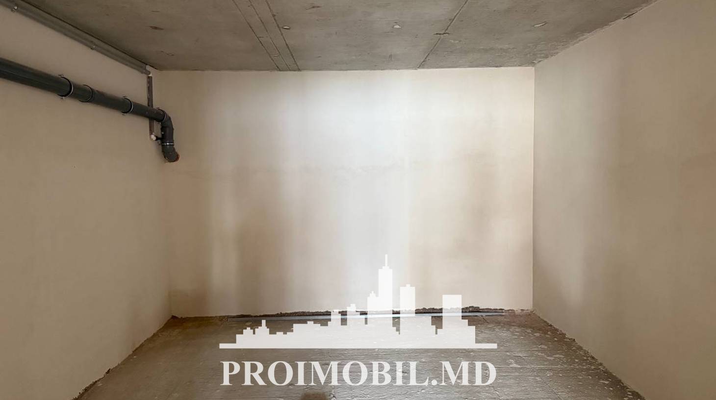https://images.proimobil.md/UOd-CUItpQeHCJq6SaiFtFyBqevAay7y5n6T7j23b9I/watermark:0.75:so:0:30:0.39/resize:fill:1460:816:1/gravity:ce/bG9jYWw6Ly8vZXN0YXRlL2xyLzJhNzUxMmRhLTY1ZDAtNDJjOC1hNTE3LTBhYWIyMjk5N2E3OS5qcGVn