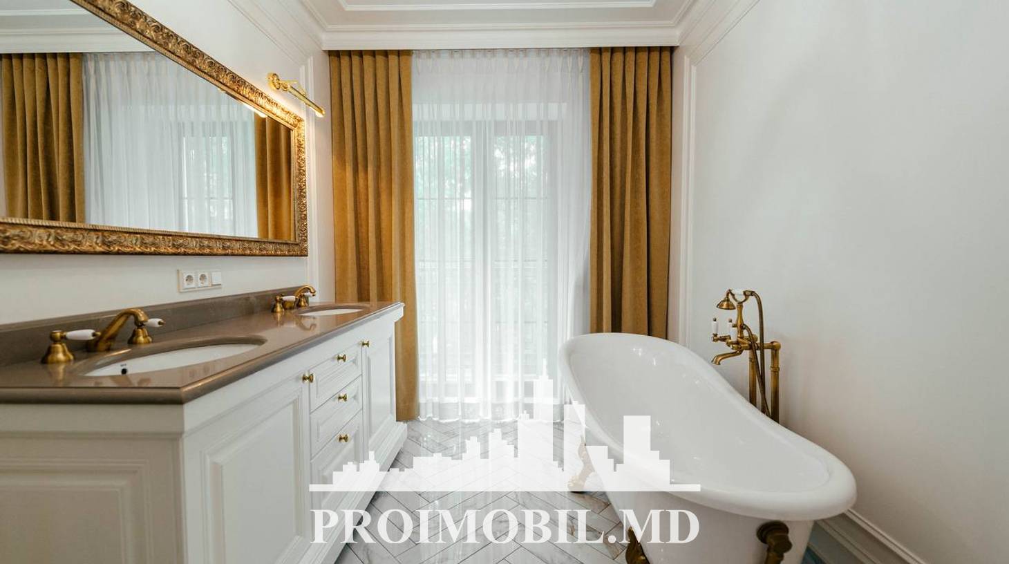 https://images.proimobil.md/UQ7XB8UdE_nJEKgq4xVN7M6FqDQZAqjgpy-7GDNsHLQ/watermark:0.75:so:0:30:0.39/resize:fill:1460:816:1/gravity:ce/bG9jYWw6Ly8vZXN0YXRlL2xyL2FhOGQxYmU4LTkyMDgtNDFkOS1hMmYwLWQ4ZDA5M2QwNTExOS5qcGVn