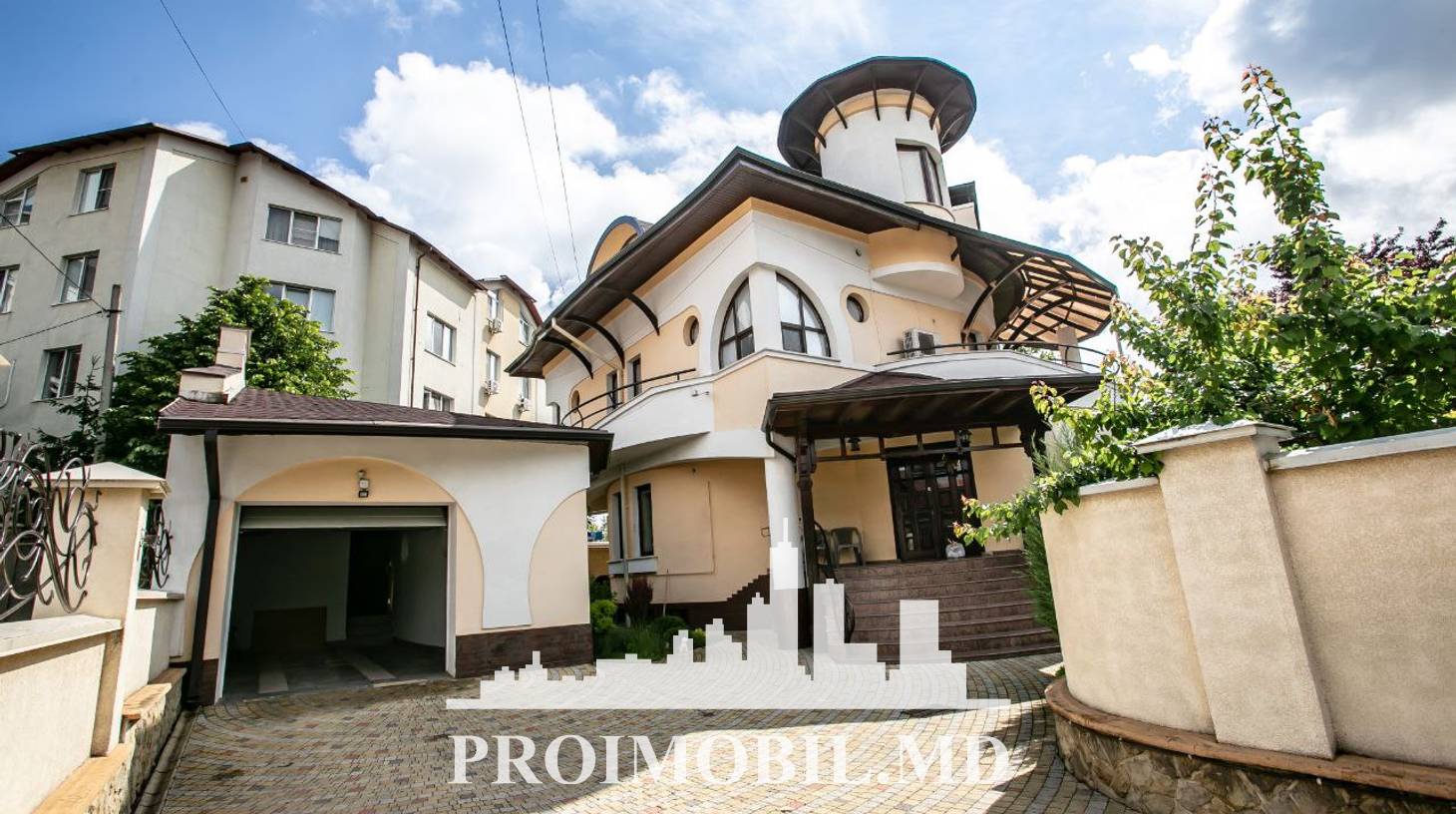 https://images.proimobil.md/USiKhux3YbVQ1e2UdiPiI5YOjNi1bmmoLtaR0V92OIQ/watermark:0.75:so:0:30:0.39/resize:fill:1460:816:1/gravity:ce/bG9jYWw6Ly8vZXN0YXRlL2xyL2VhOGVlNmFiLTZlOGUtNDBiMi04M2RlLTNkODFlOTVlOGRlZS5qcGVn