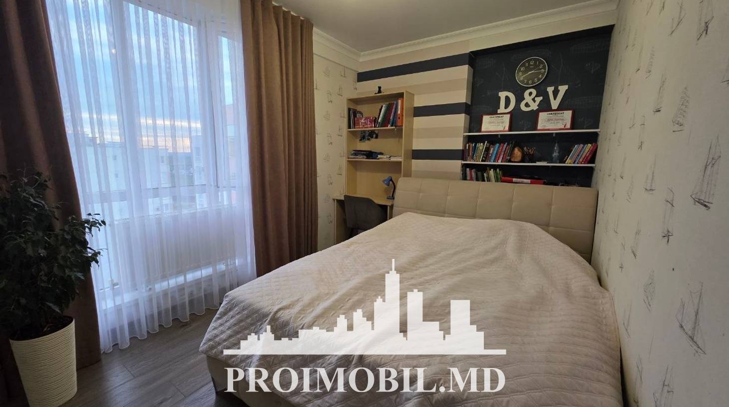 https://images.proimobil.md/UT9IA27vyAPHvkuNu-A6dccUOHs0oZDbNhVD3k_6N9A/watermark:0.75:so:0:30:0.39/resize:fill:1460:816:1/gravity:ce/bG9jYWw6Ly8vZXN0YXRlL2xyL2MwYTNmYTg2LTMwYzItNGZmMC1hMTZmLTBlYWM5ZmEwMTE0Yi5qcGVn