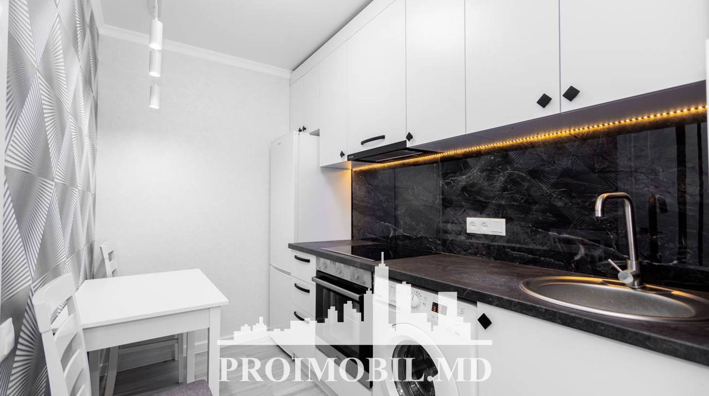 https://images.proimobil.md/UWyz7QmBErWCERg_uqInILZ4hWMm-LZeEdeEtSq3u10/watermark:0.75:so:0:30:0.39/resize:fill:1460:816:1/gravity:ce/bG9jYWw6Ly8vZXN0YXRlL2xyLzBjY2NkY2Q4LTg1NzktNGY1YS05ZjU3LWI4NzA5N2M2OWMxZC5qcGVn