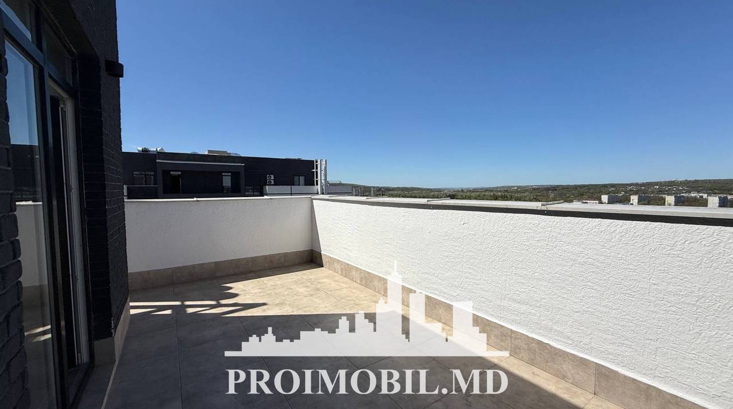 https://images.proimobil.md/UX5wTillnui-53U-UACESWD0NNoss03aJTL_8xrafVQ/watermark:0.75:so:0:30:0.39/resize:fill:1460:816:1/gravity:ce/bG9jYWw6Ly8vZXN0YXRlL2xyLzQxYjM4OTQ5LTczYzItNDI0Yi04MmZlLTQ0ZWI0MWViNjMyNy5qcGVn
