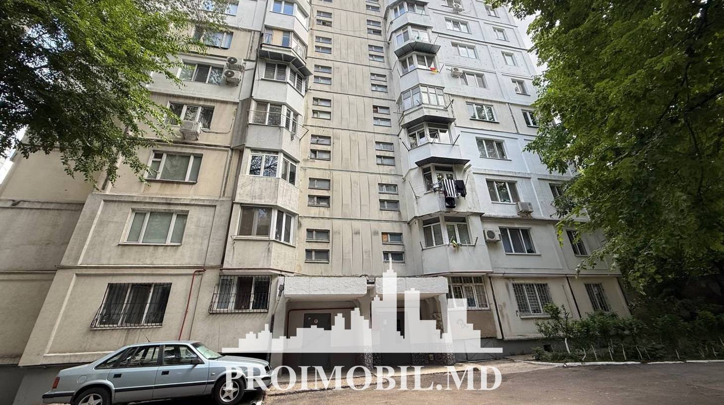 https://images.proimobil.md/UXq5H9DhWg7C8PVgCxyw-VMjLpaJncgEgWT9WbpVJWU/watermark:0.75:so:0:30:0.39/resize:fill:1460:816:1/gravity:ce/bG9jYWw6Ly8vZXN0YXRlL2xyLzhlMjFkYWNmLWVkYjgtNDllMS04OGYwLTJjMmQzNTA0MDc1NS5qcGVn