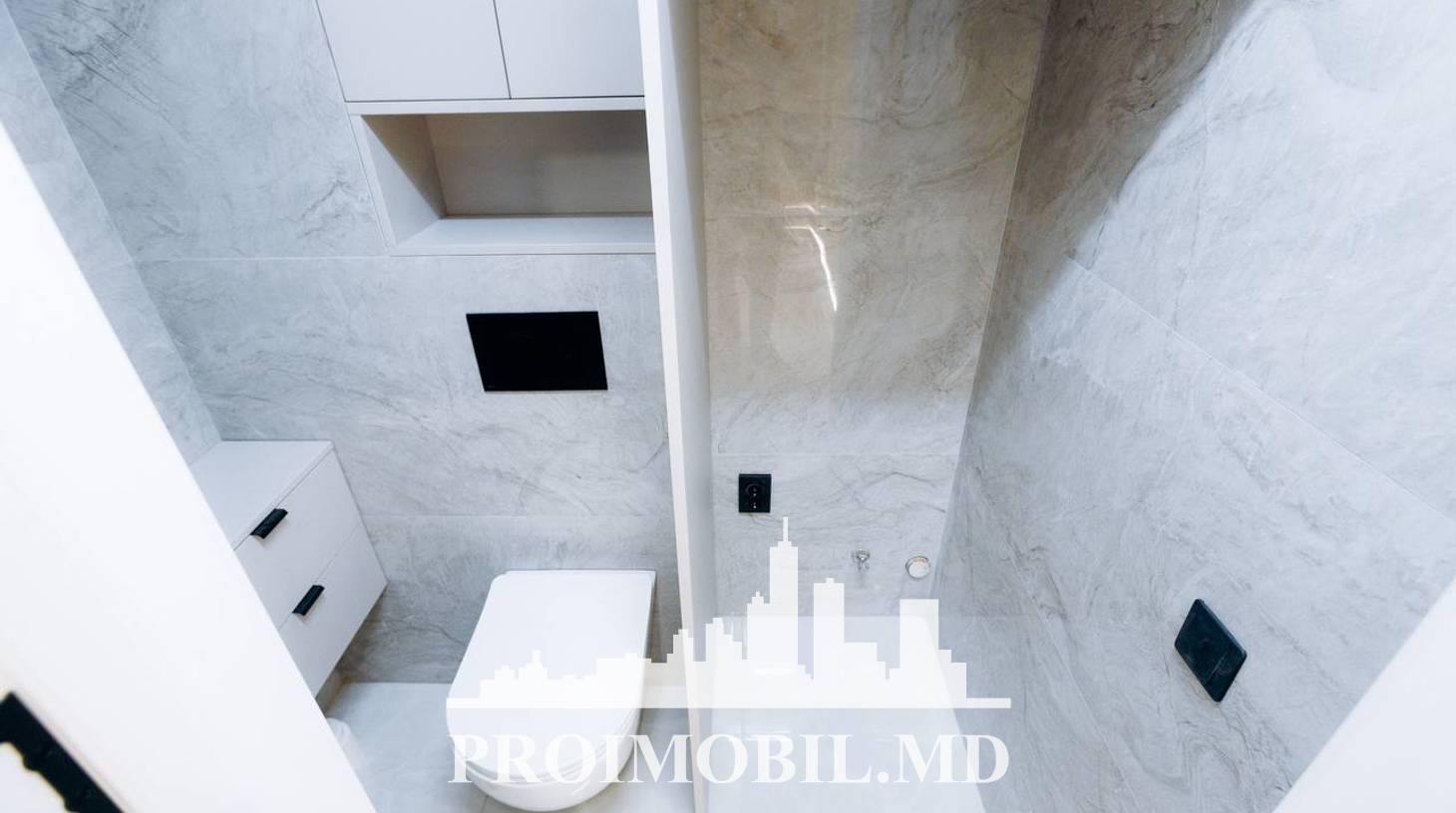 https://images.proimobil.md/Uazhuc-m4Ev__N9vLrUNZFcj3X80BIfOQARnTi2z_KE/watermark:0.75:so:0:30:0.39/resize:fill:1460:816:1/gravity:ce/bG9jYWw6Ly8vZXN0YXRlL2xyL2NjODJjY2MxLTkzODQtNGJhOS05MGQ2LTVjOGI0Zjk0OGI1MS5qcGVn