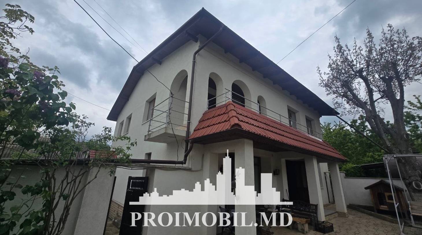 https://images.proimobil.md/Ub3qDWkUJL-4vnewS3-2nCKQjJKbCtH2dpP8i2uyVN0/watermark:0.75:so:0:30:0.39/resize:fill:1460:816:1/gravity:ce/bG9jYWw6Ly8vZXN0YXRlL2xyLzcxMmZkYzhjLWQ3NjItNGIxMi04YTI4LWVjYTVhNjc4MjUyNC5qcGVn