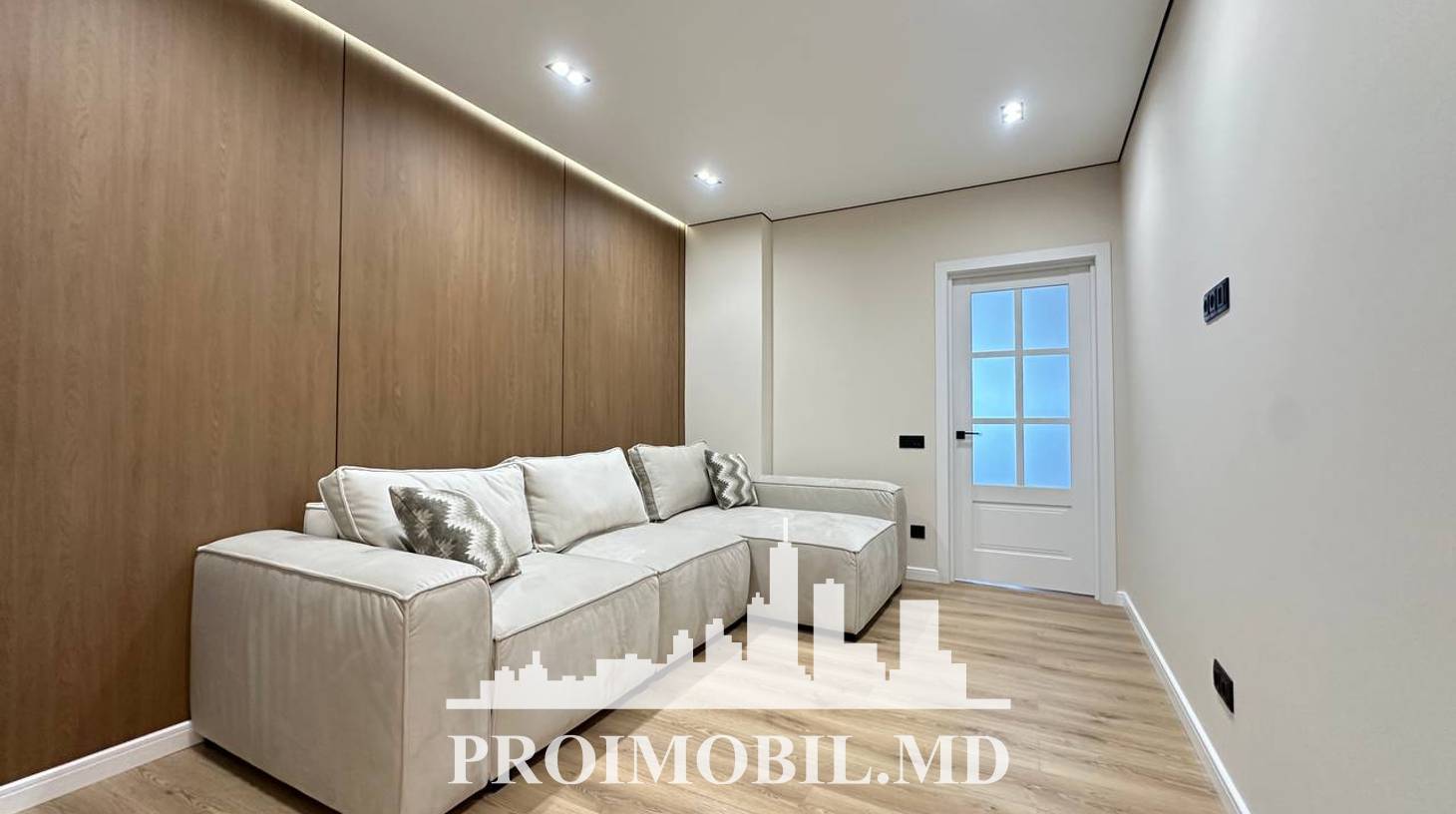 https://images.proimobil.md/Uc3-c4_yzTt35FpnV6IPY6t0qkVGDFWtXaCrVYR5UZI/watermark:0.75:so:0:30:0.39/resize:fill:1460:816:1/gravity:ce/bG9jYWw6Ly8vZXN0YXRlL2xyLzA1MDI2NDQwLTJhYmYtNGI0ZS1iZTk3LWM4Mzc5NmUyODMxZi5qcGVn