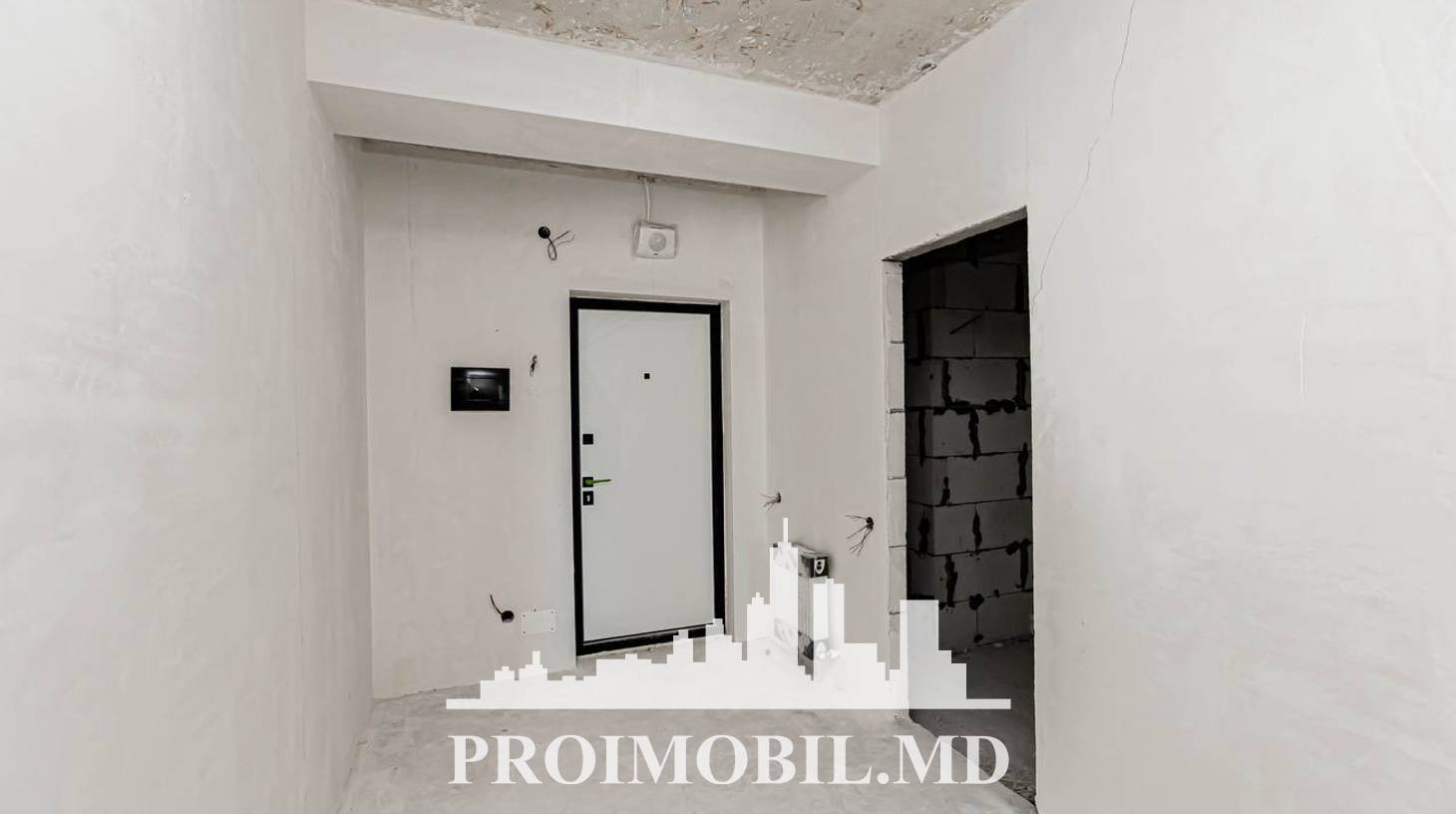 https://images.proimobil.md/UeEMmPkUCFkvQbNO5-n-7dZTU9lAvT-A0ozho_kjMCQ/watermark:0.75:so:0:30:0.39/resize:fill:1460:816:1/gravity:ce/bG9jYWw6Ly8vZXN0YXRlL2xyLzA3ZTAzMDE5LTM2ODAtNGQxMC1hMTdlLWZmNTlhNjQ4OGE0OS5qcGVn