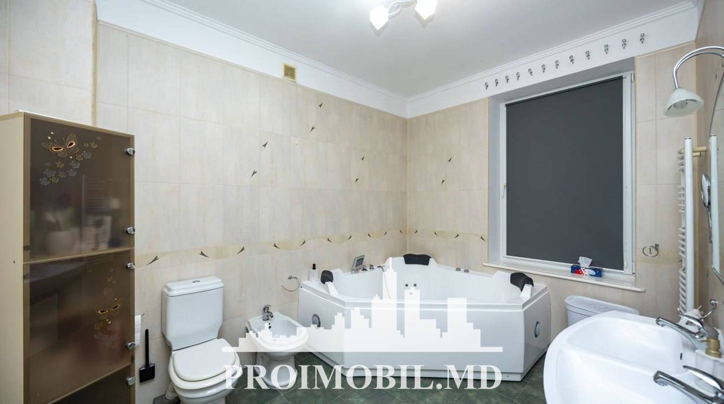https://images.proimobil.md/Uie0S4HhQIJMtmfNvmJJlK3TsH2ZlXwYcabaJ_MwSYs/watermark:0.75:so:0:30:0.39/resize:fill:1460:816:1/gravity:ce/bG9jYWw6Ly8vZXN0YXRlL2xyLzMxMzBjMDczLTI5MmMtNDdlMi1hYTkxLWZjM2VkZmQ1NzAyZS5qcGVn