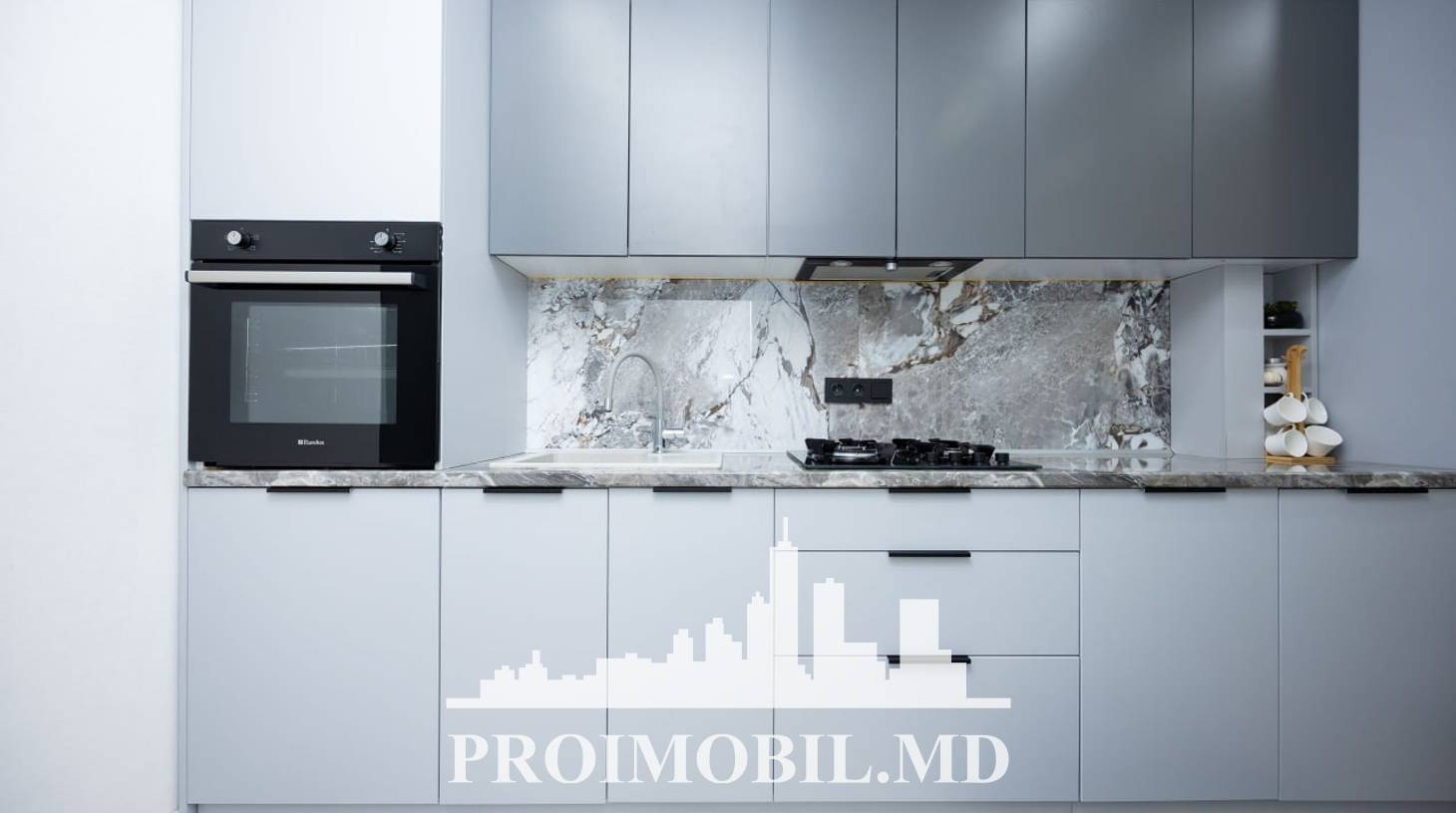 https://images.proimobil.md/Uj2wa40aAqisAFOOhO-e6CaLM5ZS6OBYoer_bPdu3ho/watermark:0.75:so:0:30:0.39/resize:fill:1460:816:1/gravity:ce/bG9jYWw6Ly8vZXN0YXRlL2xyLzM4NjFhNzRhLWEzMzItNDZiMS05OWJkLTY4M2U5OWY5NWRiNi5qcGVn
