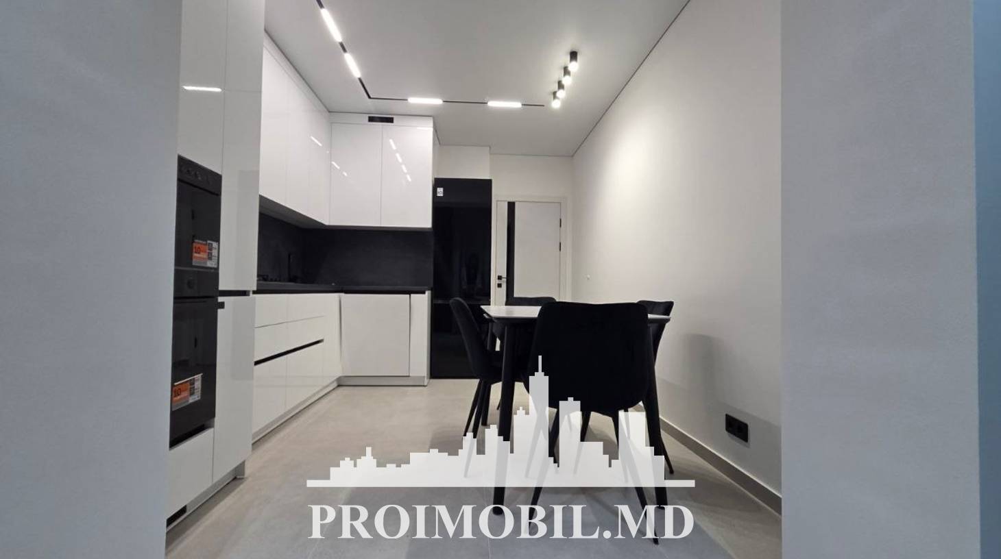 https://images.proimobil.md/UkFRXKhZZw5CYNV5d8wDamip3G5L-xuETQH2a0km5KA/watermark:0.75:so:0:30:0.39/resize:fill:1460:816:1/gravity:ce/bG9jYWw6Ly8vZXN0YXRlL2xyLzc4MGExZTc3LWU3YzUtNGM3Yi04MzEzLTNlNDdiNTQ4Njk4NC5qcGVn