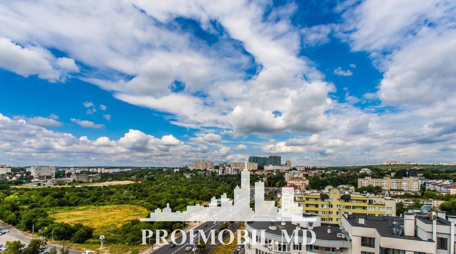 https://images.proimobil.md/UoZia4g68y4IDqyaCk8kHIWUuraNi00Cz32c1N6-XQU/watermark:0.75:so:0:30:0.39/resize:fill:1460:816:1/gravity:ce/bG9jYWw6Ly8vZXN0YXRlL2xyL2E1NzFkMjUwLTBkZGItNDdlYy05YjljLTU4YzFhZDBhNzhhNi5qcGVn