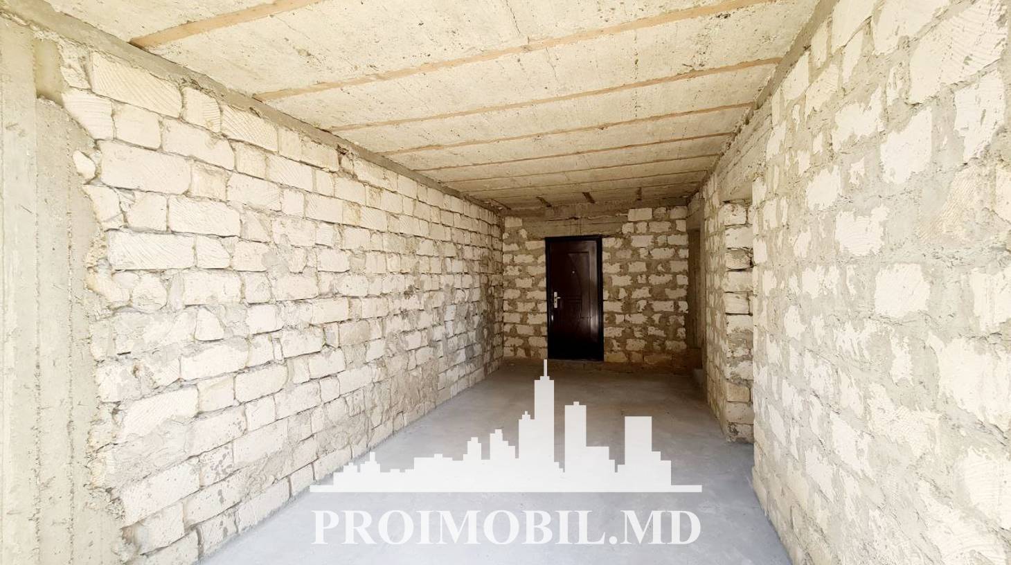 https://images.proimobil.md/UqBpep9qySpiBbumC_41IMiWan9LOWE89dXgUq8wFq4/watermark:0.75:so:0:30:0.39/resize:fill:1460:816:1/gravity:ce/bG9jYWw6Ly8vZXN0YXRlL2xyL2U0NTVmZGMwLTVhZWItNDVkMy1hNDkwLTk0MDZlOGZlZWNiYy5qcGVn