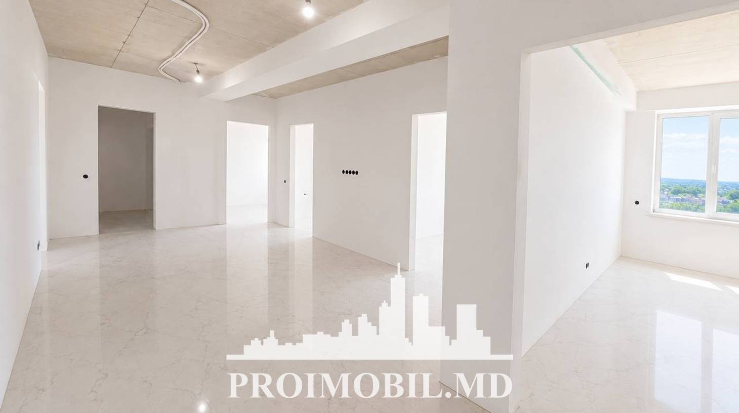 https://images.proimobil.md/UsG03JdUj50NkJp-mQ9u5XDQVsPw6iBJzs78dqvfytE/watermark:0.75:so:0:30:0.39/resize:fill:1460:816:1/gravity:ce/bG9jYWw6Ly8vZXN0YXRlL2xyLzc5MDdkMzYyLWJiZjMtNDlhNi04YWYzLWRhMjgzNDFhMzViNS5qcGVn
