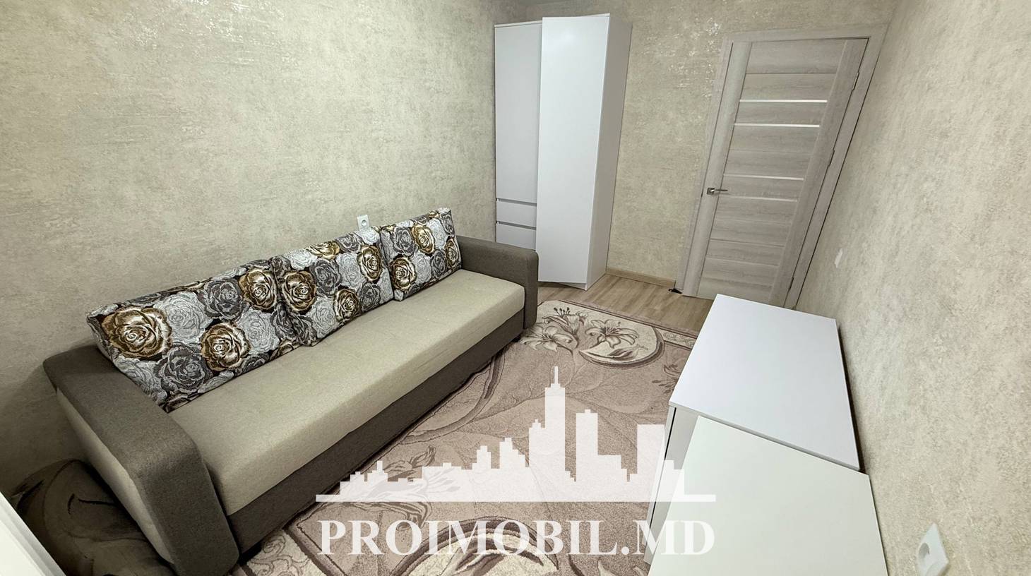 https://images.proimobil.md/UtH16XZ8o55fHT-TKKMcrJqCyX6DrzRpjGGgTWqoirI/watermark:0.75:so:0:30:0.39/resize:fill:1460:816:1/gravity:ce/bG9jYWw6Ly8vZXN0YXRlL2xyLzBmN2U2MGI3LWFkNTYtNDAzNC05YmU1LTUxMzMxOWJiMTM3OC5qcGVn