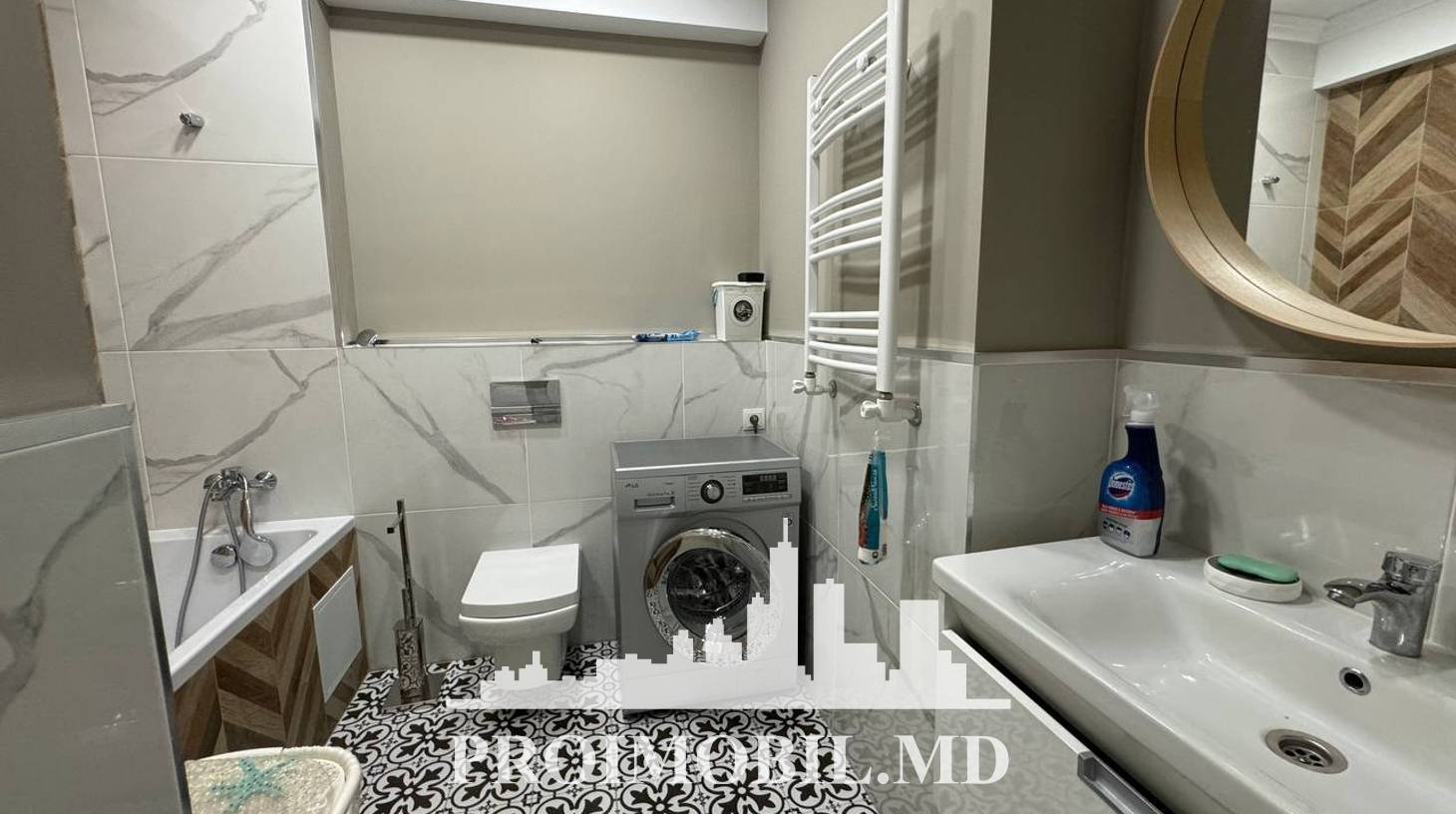 https://images.proimobil.md/UteK1DPmYR14qUNYtrDkZFQY7SMyPJhgrQ8r5Xwa3S0/watermark:0.75:so:0:30:0.39/resize:fill:1460:816:1/gravity:ce/bG9jYWw6Ly8vZXN0YXRlL2xyL2E5MDQ0MjkyLTgzZDItNGU0YS04NzBhLTAxM2E3MGE0YzUzNC5qcGVn