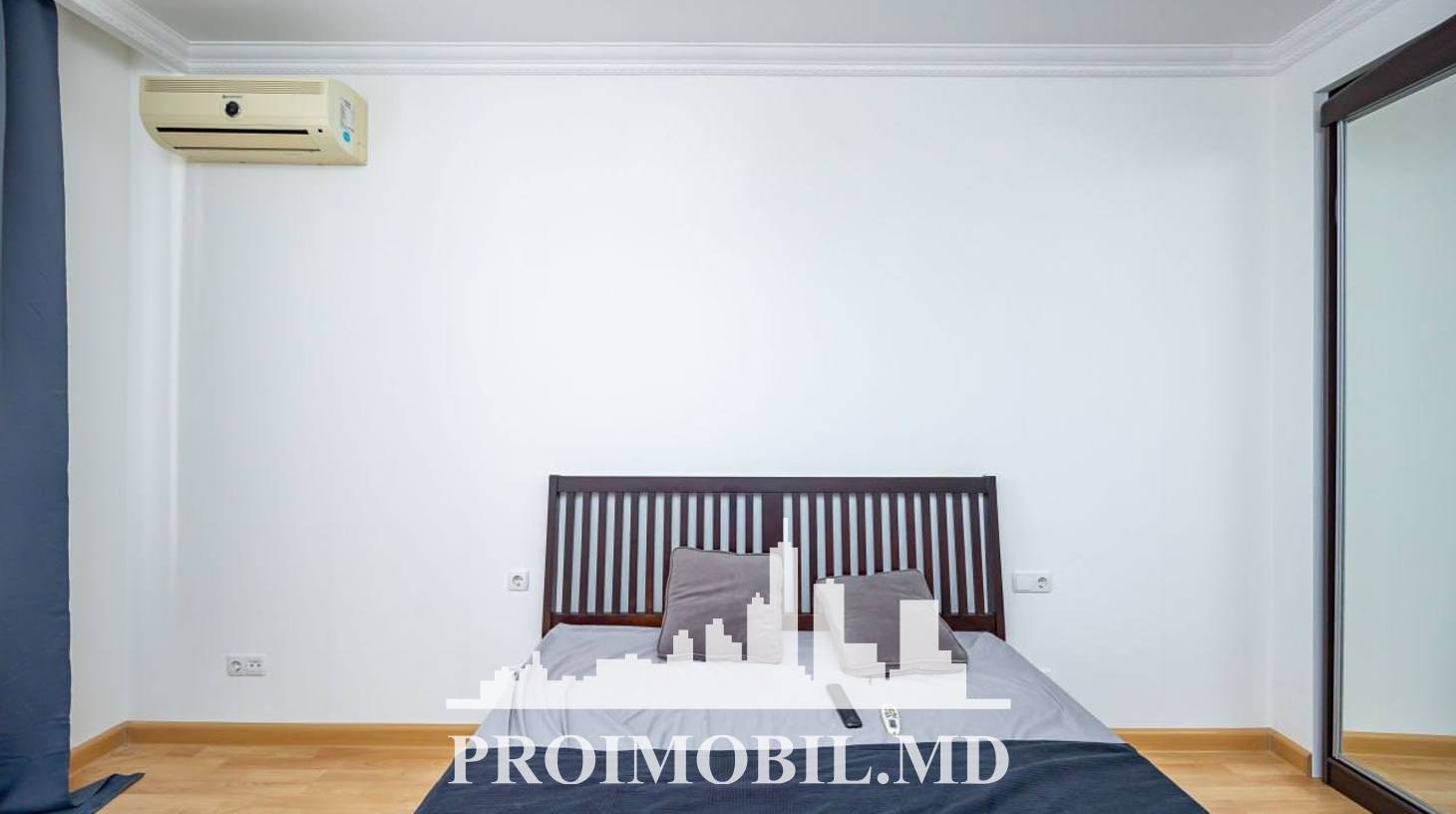 https://images.proimobil.md/Uu931SAXWehCvjdUSSNx2Fvcz1MUAa_p2qSSxbu3a6k/watermark:0.75:so:0:30:0.39/resize:fill:1460:816:1/gravity:ce/bG9jYWw6Ly8vZXN0YXRlL2xyLzcwY2JjMDZkLWE3NGUtNDQ4OS1iMjc4LWQxYTRjOWRlMDIxMC5qcGVn