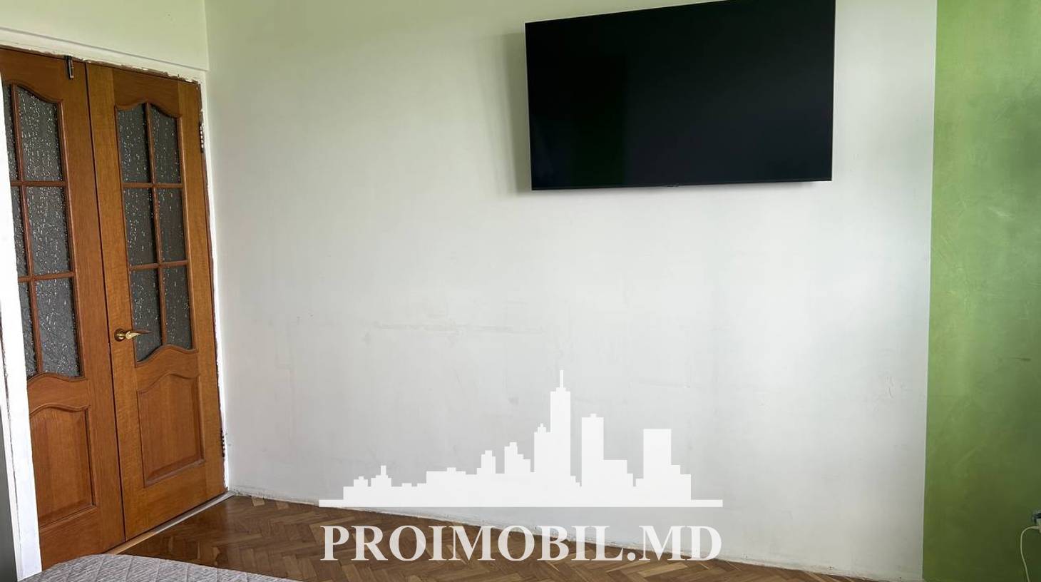 https://images.proimobil.md/Uw3W8HFW4o09F4FQFgrI2jJ-lf5s1mdNWkhJg08xUPE/watermark:0.75:so:0:30:0.39/resize:fill:1460:816:1/gravity:ce/bG9jYWw6Ly8vZXN0YXRlL2xyL2EzOWM1N2ViLTlhNjgtNGM2Ni05NjFlLWZiNjdmYTdjNWY1OC5qcGVn