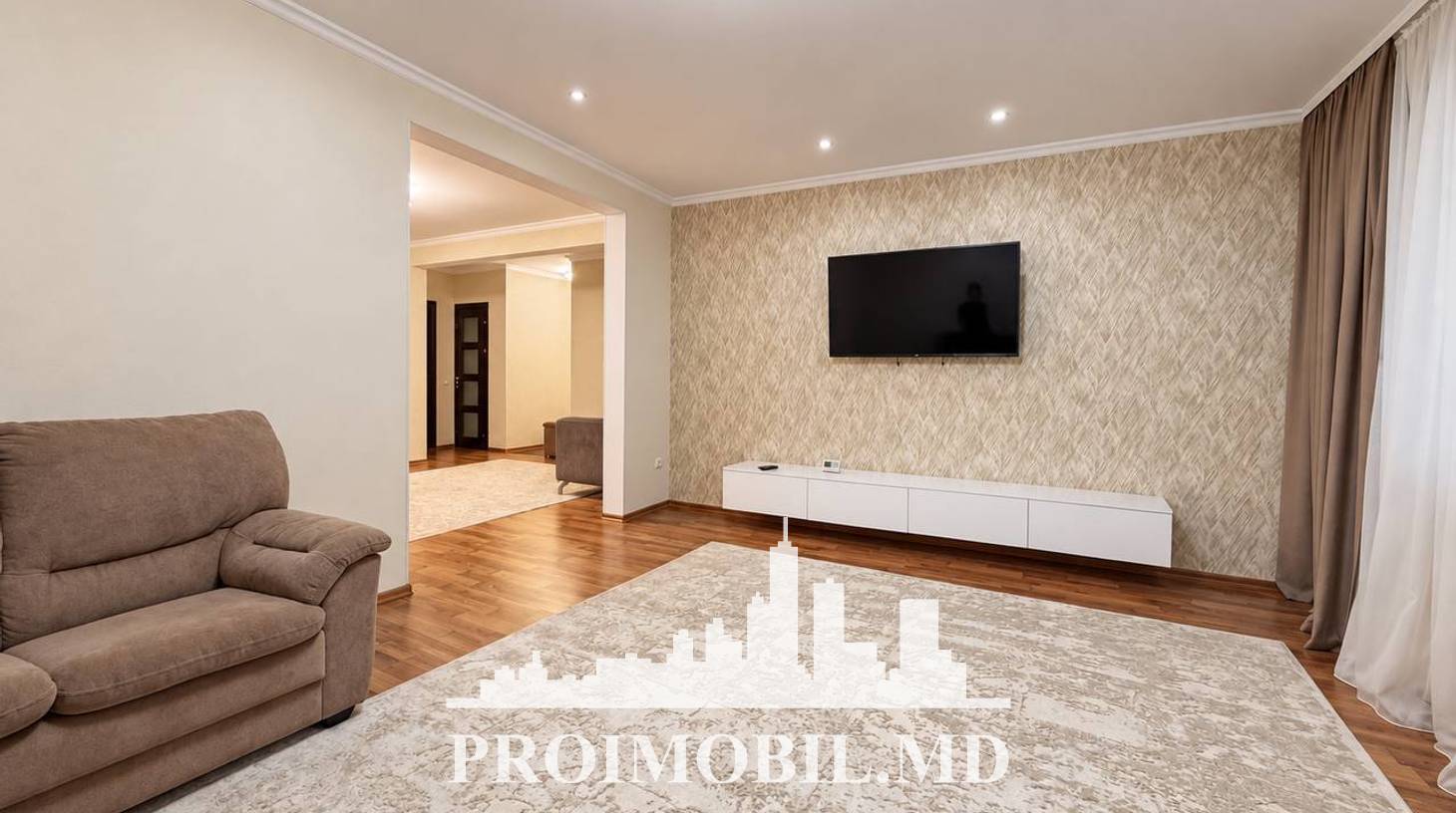 https://images.proimobil.md/UwYXbPEL7uP5nLfO6ZUEDlc34gmlQQxUlnNfua2YfUA/watermark:0.75:so:0:30:0.39/resize:fill:1460:816:1/gravity:ce/bG9jYWw6Ly8vZXN0YXRlL2xyL2M2Nzk5ZWVlLTM0YzYtNDk2My04Y2NjLTZhZmE5MTZjOGQzNC5qcGVn